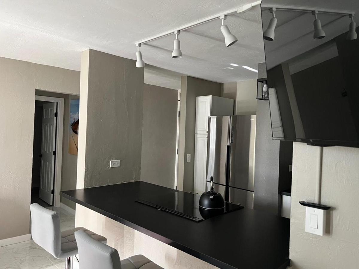 Stunning Views Best Location In Hilo 2Br Modern Condo Exterior photo